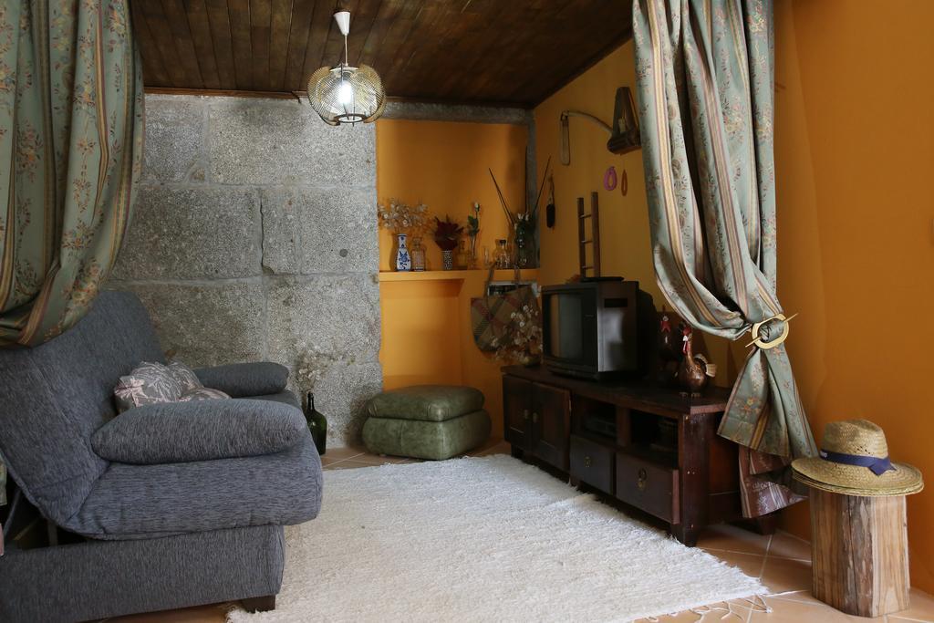 Casa Do Escoivo Hotel Loivos da Ribeira Екстериор снимка